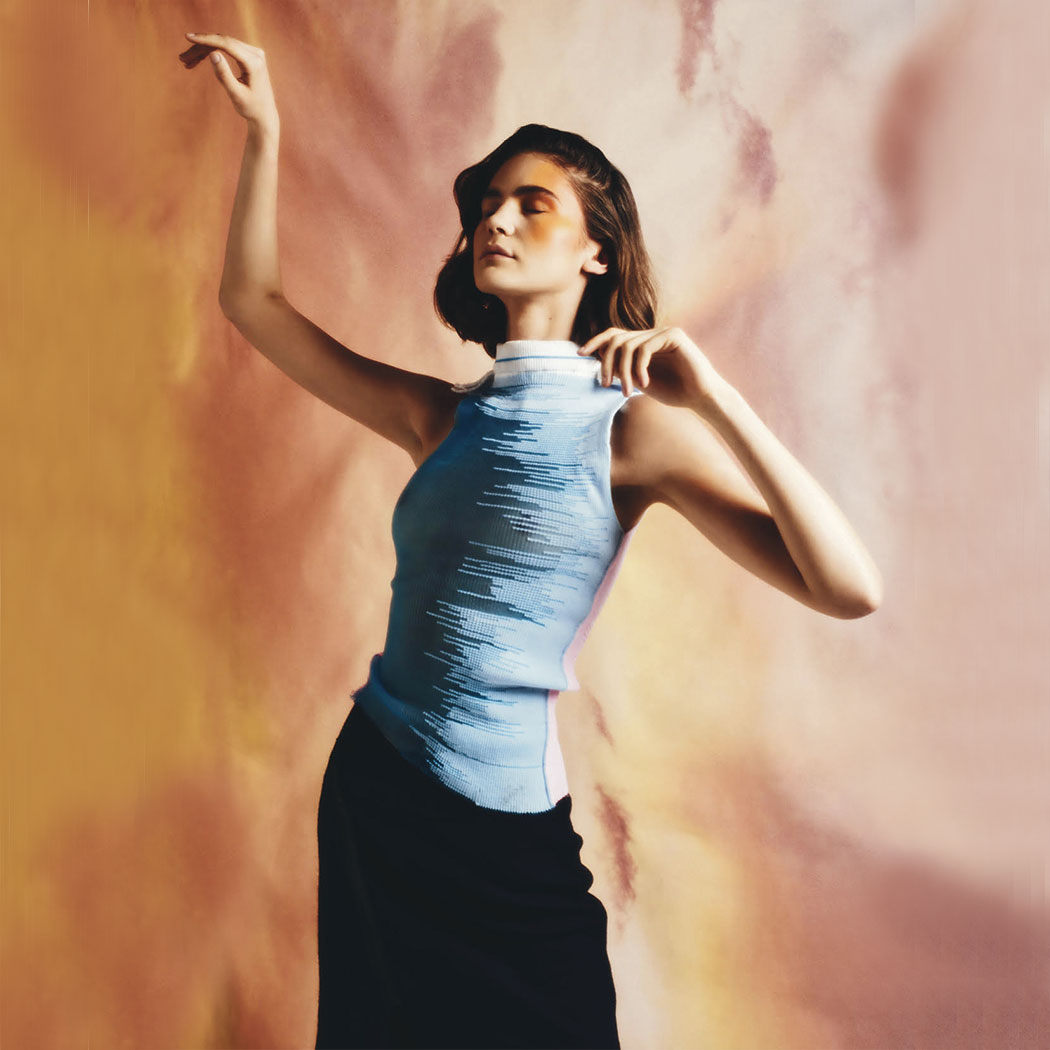 L'OFFICIEL Baltic - THE GIRL WHO FELL TO EARTH