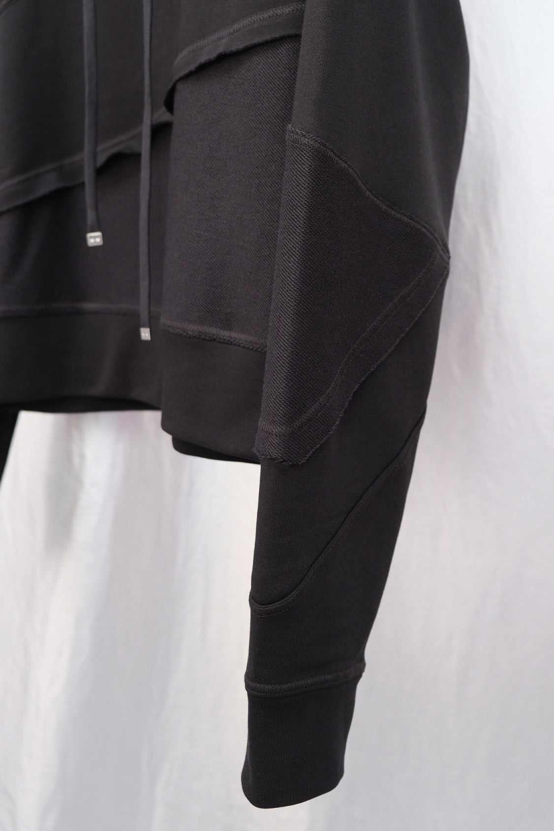 TOKYO CROPPED HOODIE / ORGANIC COTTON x TENCEL - Shohei-collection
