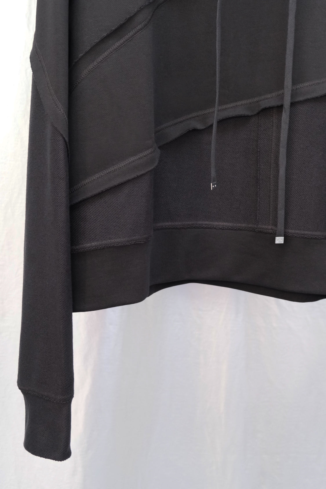 TOKYO CROPPED HOODIE / ORGANIC COTTON x TENCEL - Shohei-collection