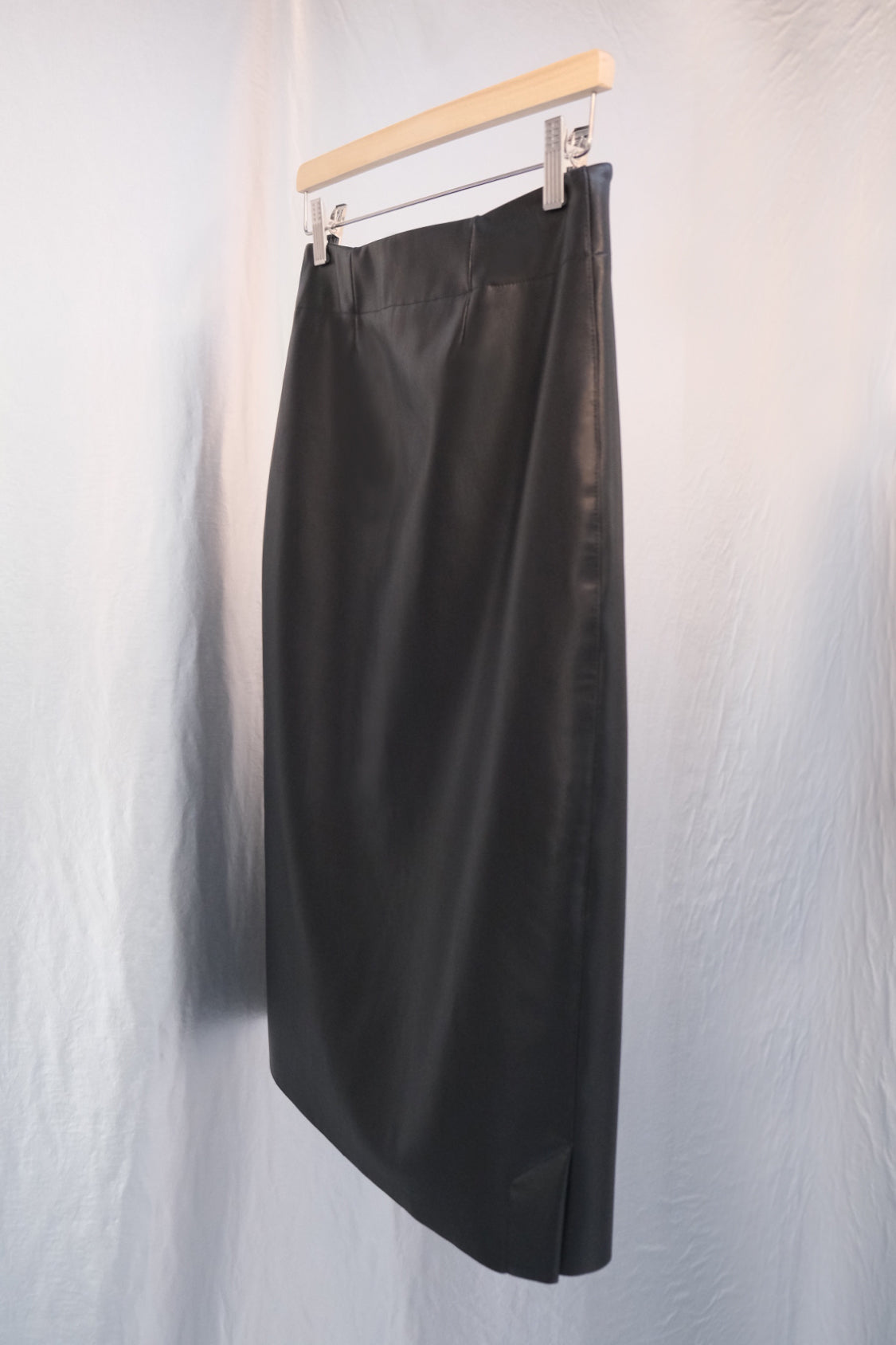 KAI SKIRT / vegan apple leather - Shohei-collection