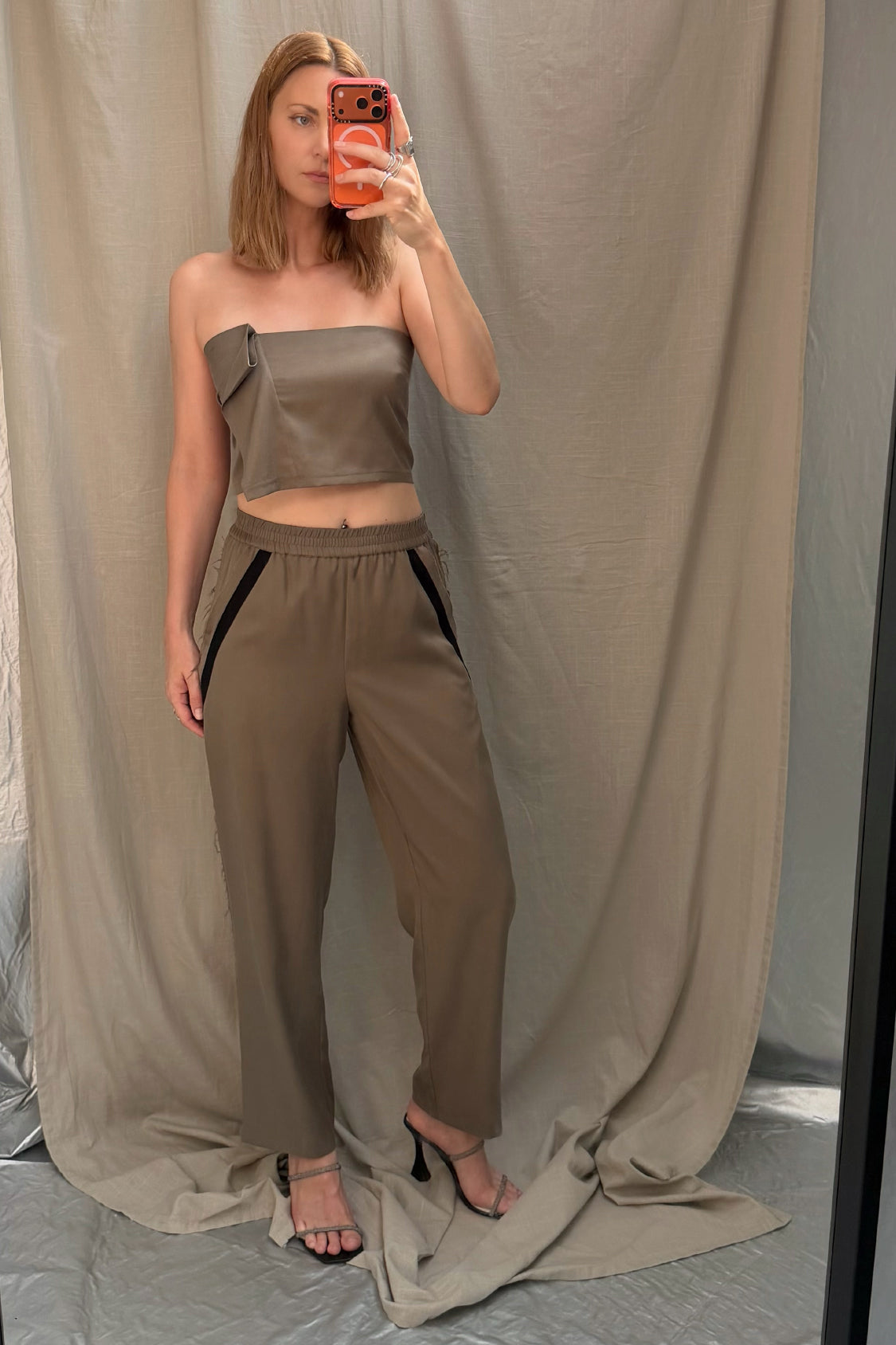 HIROO JOGG PANTS / silk touch