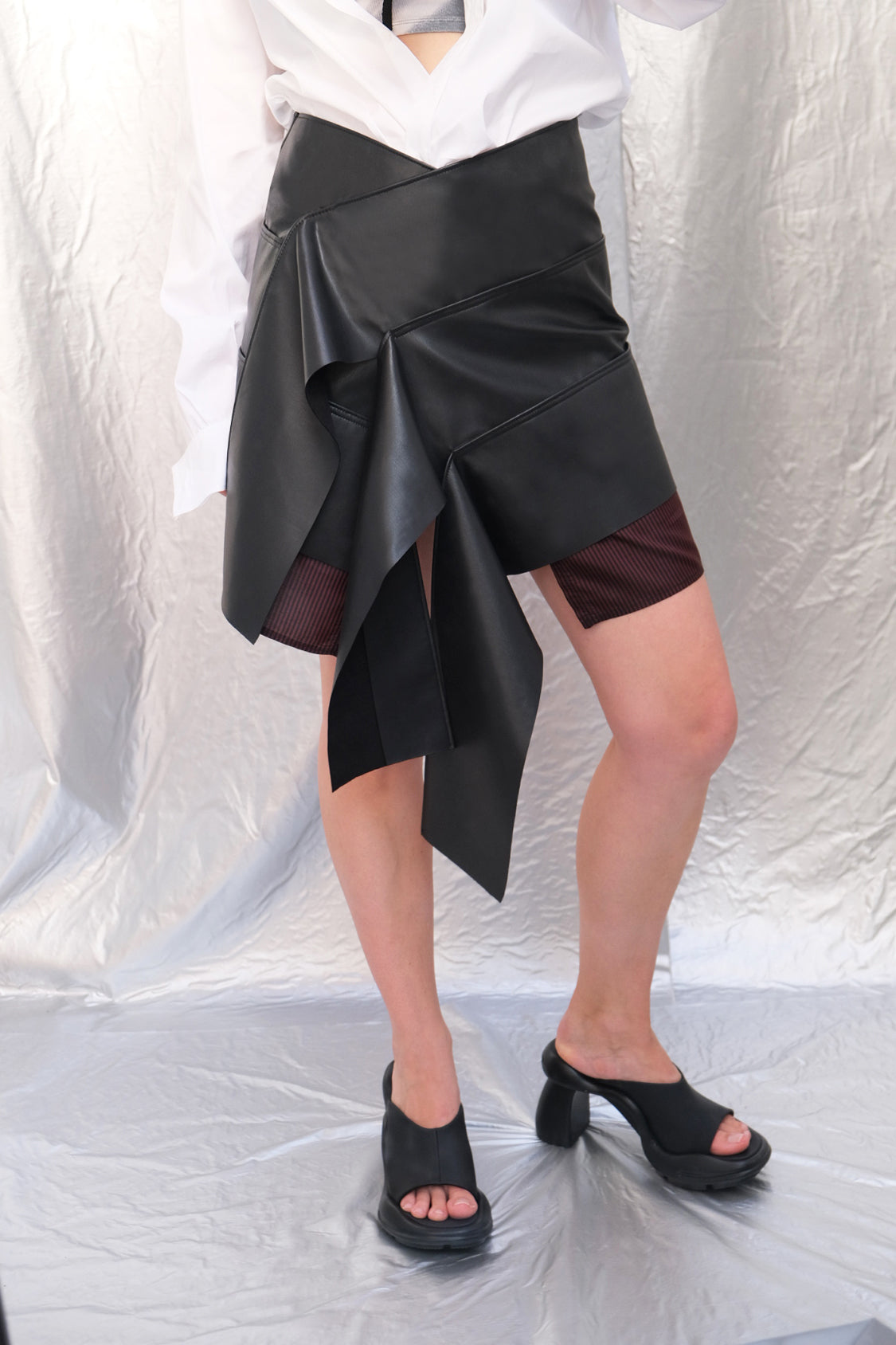 YURIE SKIRT / vegan apple leather - Shohei-collection
